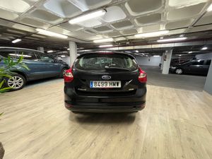 Ford Focus Berlina Trend 1.0 EcoBoost  Auto-Start-Stop 100 CV - Foto 8
