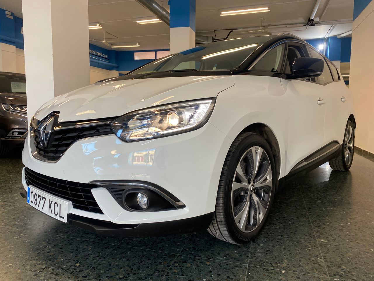 Renault Grand Scénic 1.5 DCI ZEN AUTO 7 PLAZAS   - Foto 1