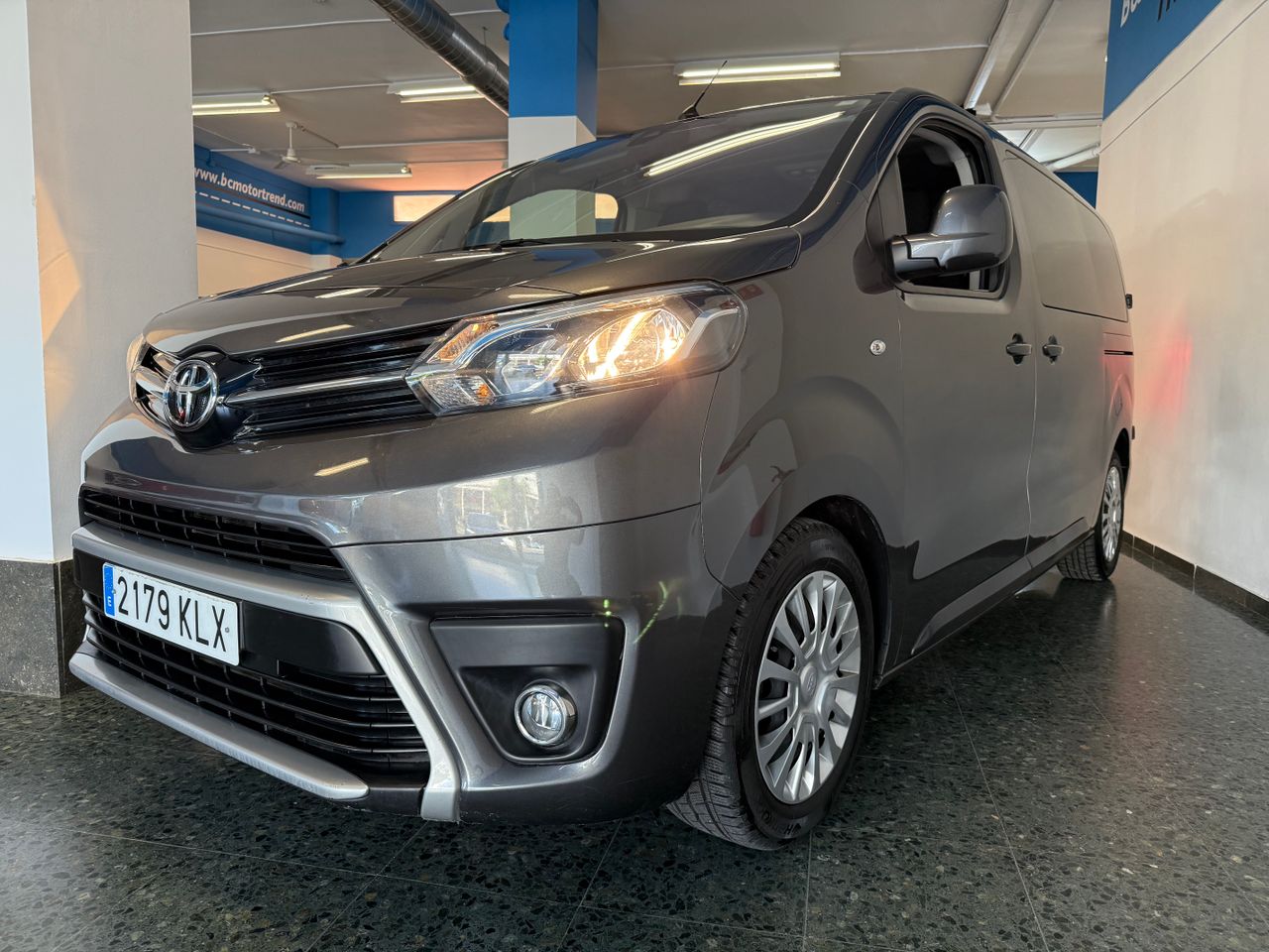Toyota Proace Verso 2.0d AUTO 177cv 9 PLAZAS   - Foto 1