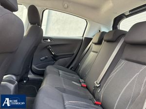 Peugeot 208 Active  - Foto 10