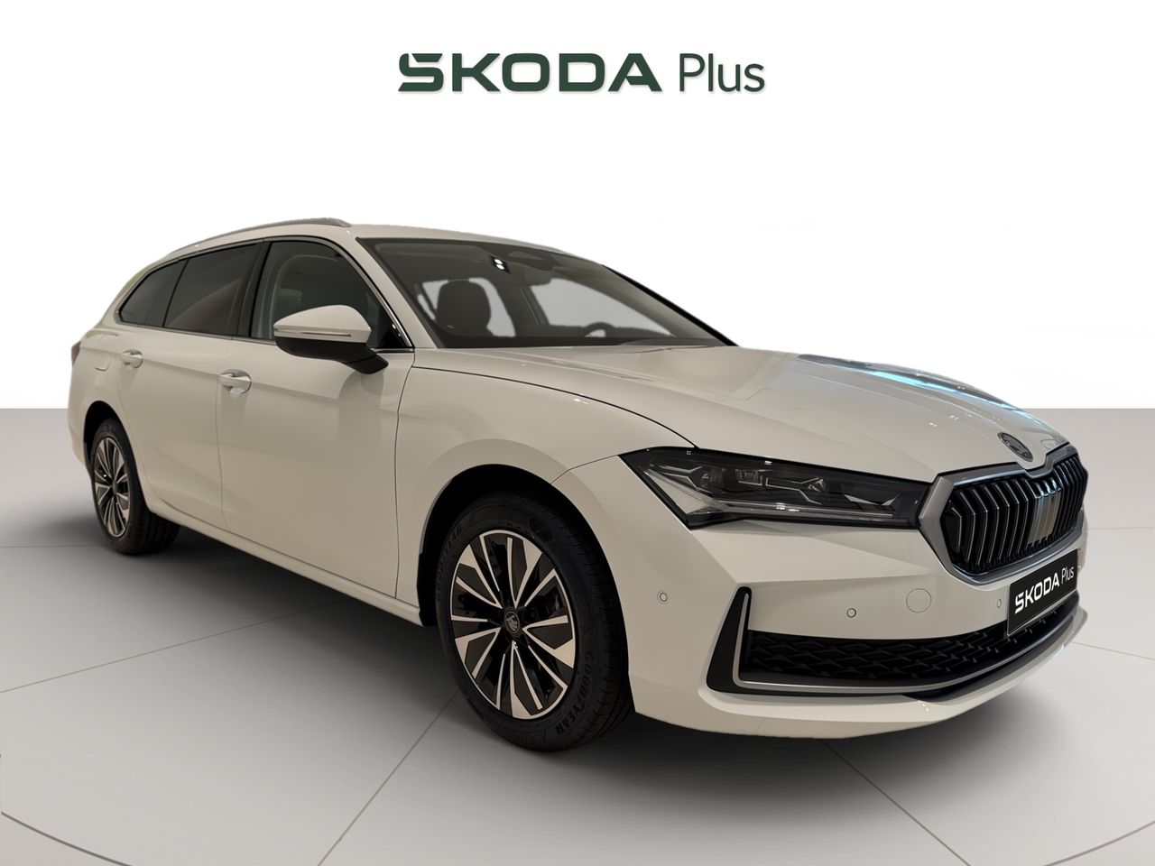 Skoda Superb Combi 1.5 TSI iV P-HEV DSG Selection  - Foto 1