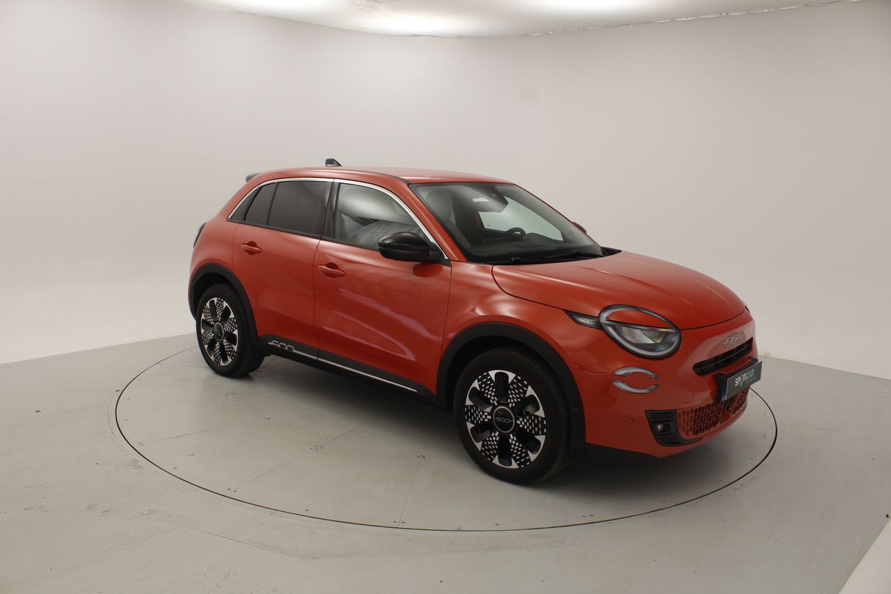 Fiat 600 600e La prima 54kwh 115kw (156cv)  - Foto 1