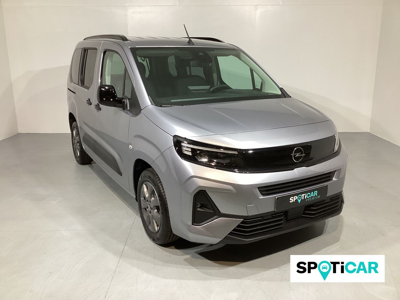 Opel Combo Cargo 100 Cv 1.5 Td S/S MT6 €6.4  - Foto 1