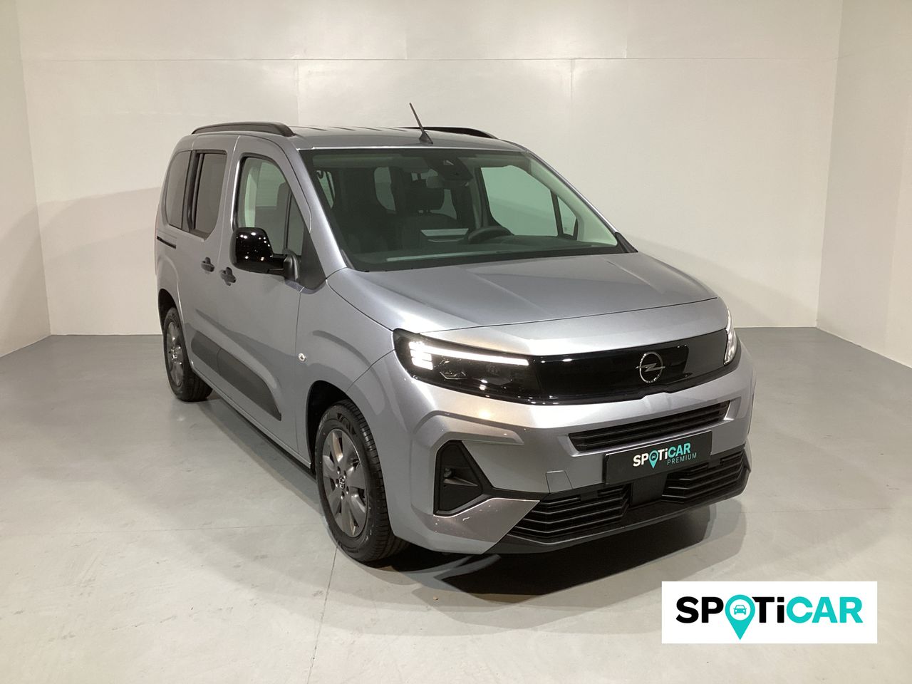Opel Combo Cargo 100 Cv 1.5 Td S/S MT6 €6.4  - Foto 1