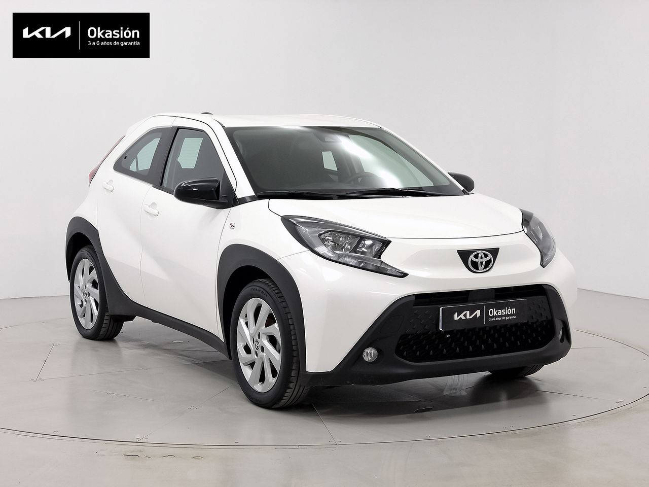 Toyota Aygo X Cross 1.0 VVT-I 72CV Play  - Foto 1