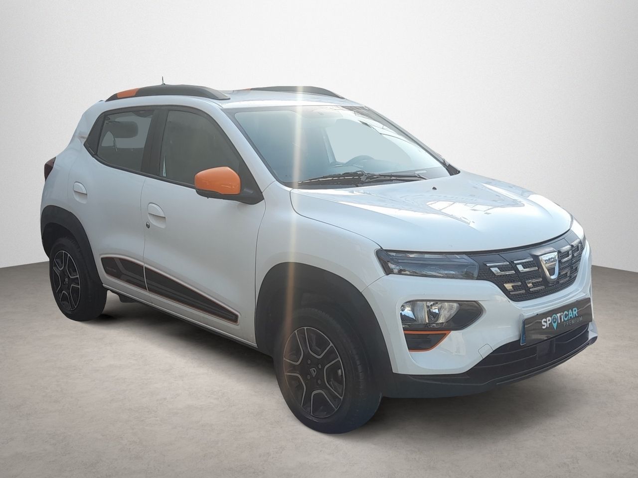 Dacia Spring Comfort Plus Electric 33kW (45CV)  - Foto 1