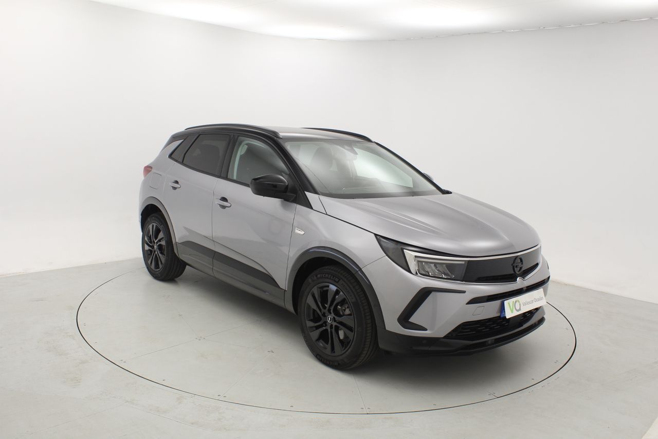 Opel Grandland 1.2 Turbo GS  - Foto 1