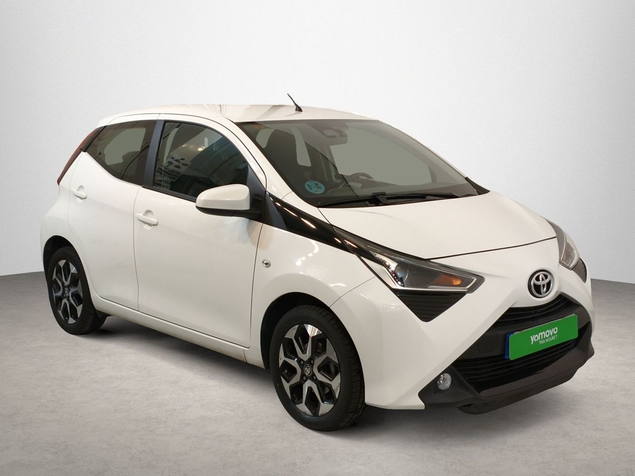 Toyota Aygo 1.0 70 x-play  - Foto 1
