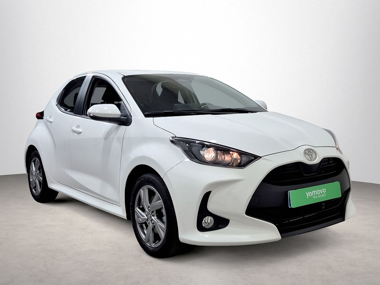 Toyota Yaris 1.5 120H Business Plus  - Foto 1
