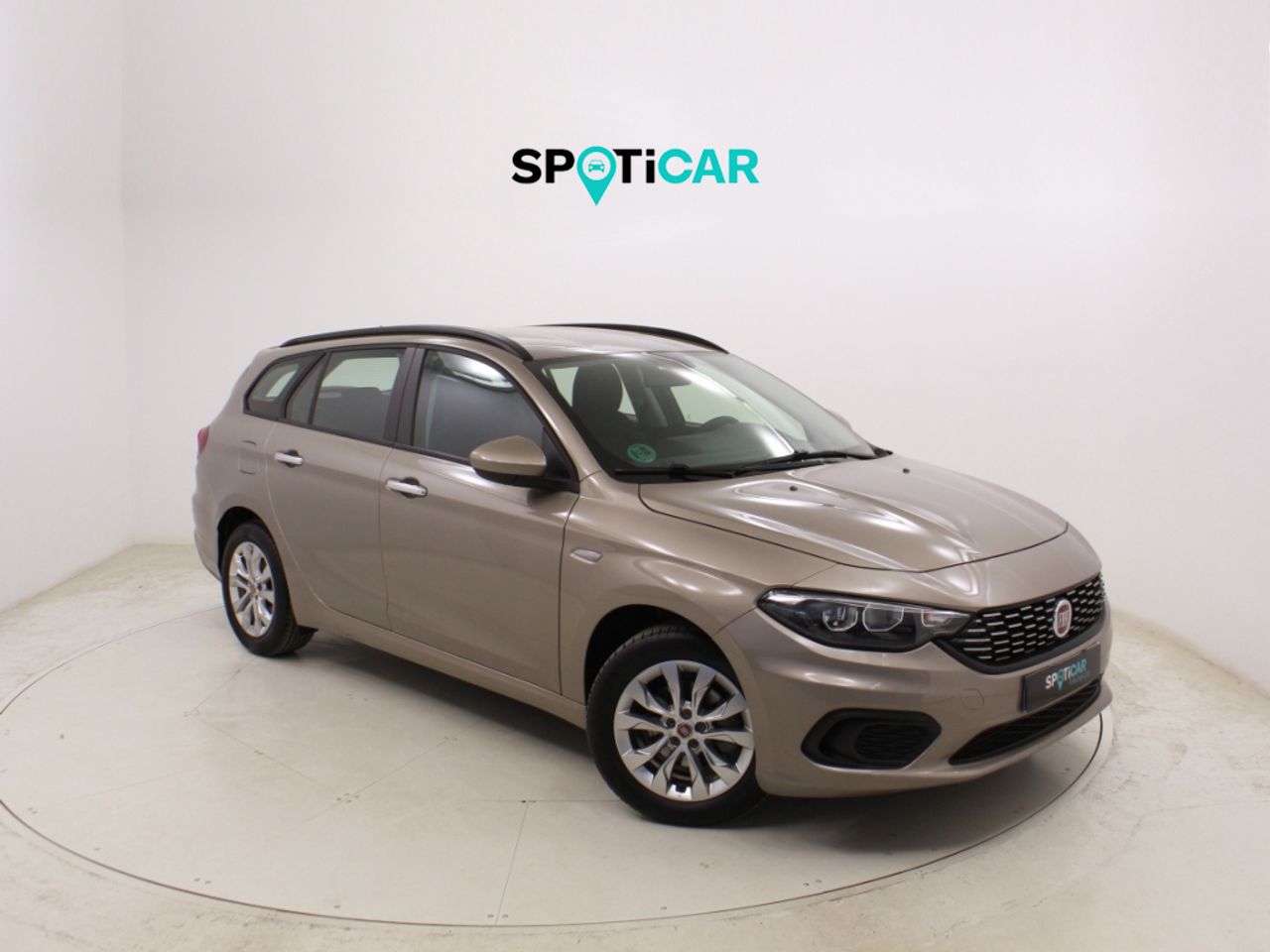 Fiat Tipo 1.4 T-Jet 16v 88kW (120CV) Lounge  - Foto 1