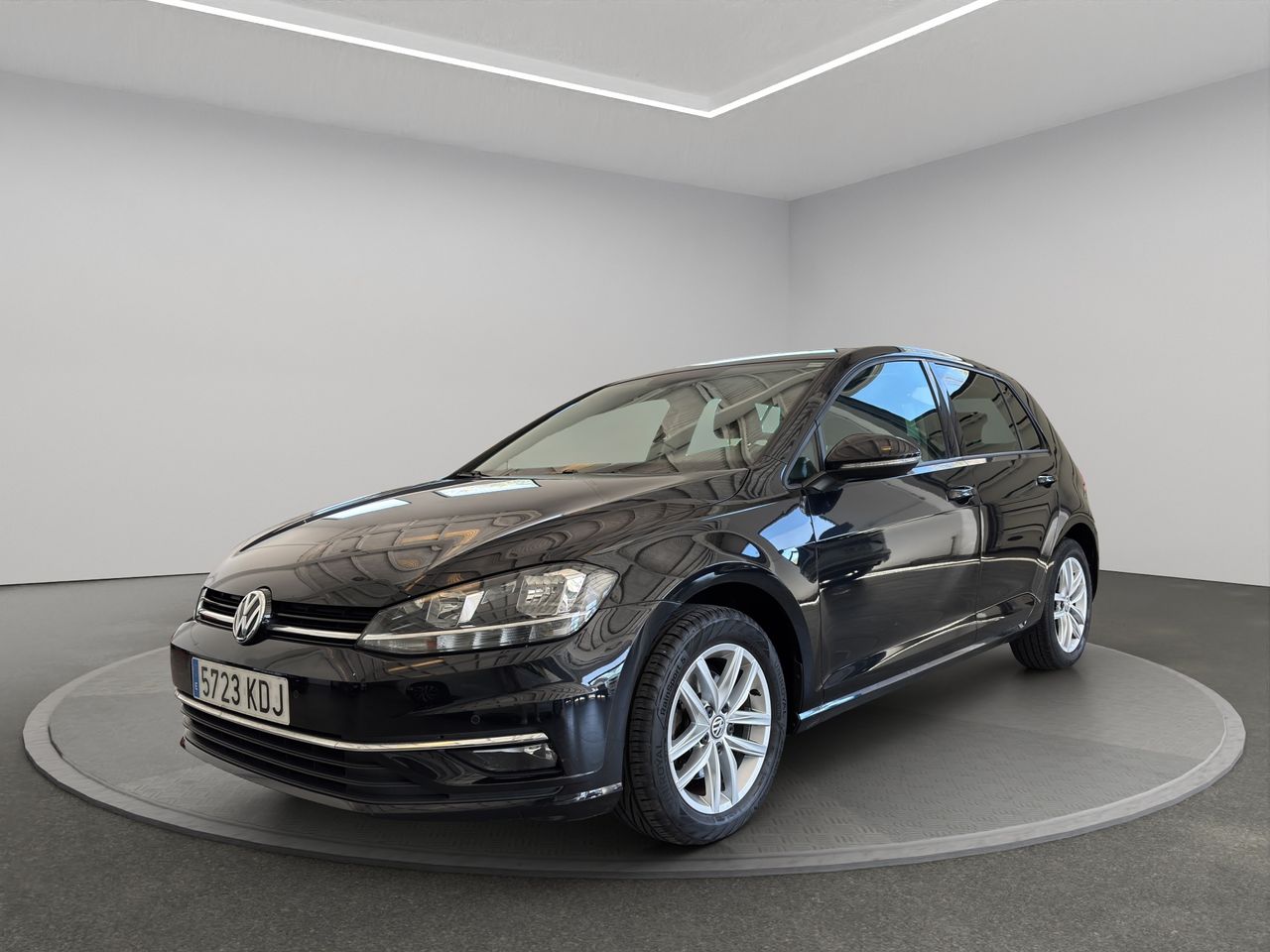 Volkswagen Golf advance 125CV    - Foto 1