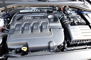 Audi A3 Sedan 2.0 TDI clean d 150cv S line ed   - Foto 10