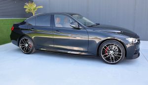 BMW Serie 3 318d 150CV Luxury  - Foto 44