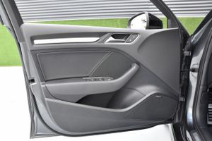 Audi A3 Sedan 2.0 TDI clean d 150cv S line ed Techo panorámico, Faros Matrix LED, CarPlay de Apple,   - Foto 58