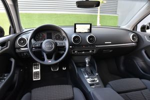 Audi A3 Sedan 35 TDI 110kW 150CV S tronic Sport LED MATRIX  - Foto 86