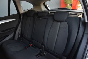 BMW X1 sDrive18d   Advantage  - Foto 11