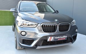 BMW X1 sDrive18d   Advantage  - Foto 55