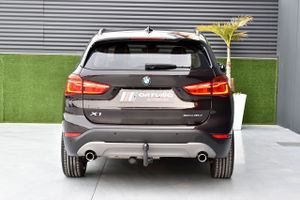 BMW X1 sDrive18d Advantage  - Foto 4