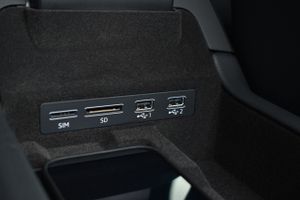 Audi A6 Avant Sport 40 TDI 150kW 204CV S tron.  S line, Hibrido, Full Black   - Foto 98
