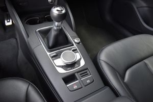 Audi A3 Sportback Black line 30 TDI Matrix, CarPlay, Camara, Android Auto   - Foto 98