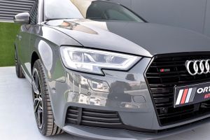 Audi A3 Sportback Black line 30 TDI Matrix, CarPlay, Camara, Android Auto   - Foto 75