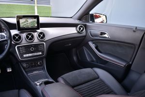 Mercedes Clase CLA 200 AMG   - Foto 97