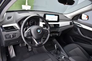 BMW X1 sDrive18d   Advantage, Head-up Display, Camara, Levas  - Foto 9