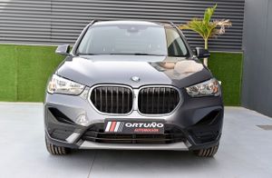 BMW X1 sDrive18d   Advantage, Head-up Display, Camara, Levas  - Foto 8