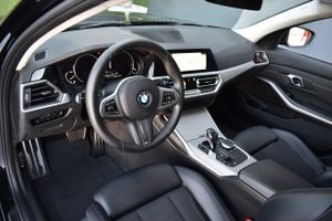 BMW Serie 3 Touring 318d 150CV Sport, Carplay, Camara  - Foto 61