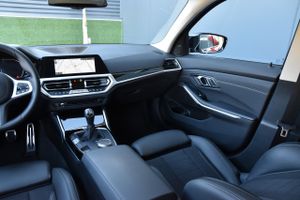 BMW Serie 3 Touring 318d 150CV Sport, Carplay, Camara  - Foto 76