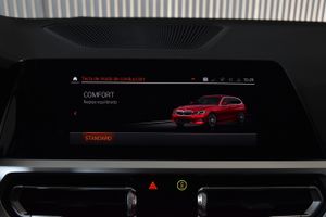 BMW Serie 3 Touring 318d 150CV Sport, Carplay, Camara  - Foto 116