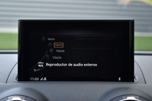 Audi A3 S line 30 TDI 85kW S tronic Sportback Virtual cockpit, CarPlay,  Matrix, ACC  - Foto 115