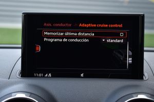 Audi A3 S line 30 TDI 85kW S tronic Sportback Virtual cockpit, CarPlay,  Matrix, ACC  - Foto 95