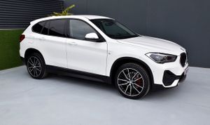 BMW X1 sDrive18d   Advantage, LED  - Foto 41