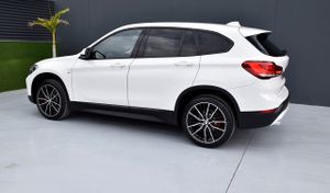 BMW X1 sDrive18d   Advantage, LED  - Foto 36