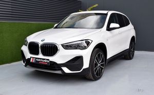 BMW X1 sDrive18d   Advantage, LED  - Foto 16