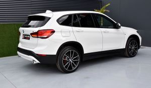 BMW X1 sDrive18d   Advantage, LED  - Foto 29