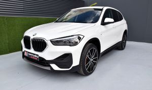 BMW X1 sDrive18d   Advantage, LED  - Foto 24