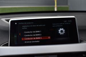 BMW X1 sDrive18d   Advantage, LED  - Foto 100