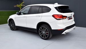 BMW X1 sDrive18d   Advantage, LED  - Foto 37