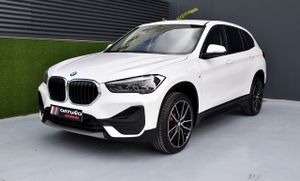 BMW X1 sDrive18d   Advantage, LED  - Foto 17