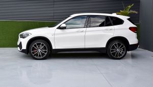 BMW X1 sDrive18d   Advantage, LED  - Foto 3