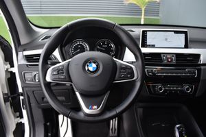 BMW X1 sDrive18d   Advantage, LED  - Foto 10