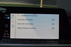 Volkswagen Golf Life 2.0 TDI 85kW 115CV CarPlay, Camara, Android Auto  - Foto 119