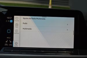 Volkswagen Golf Life 2.0 TDI 85kW 115CV CarPlay, Camara, Android Auto  - Foto 114