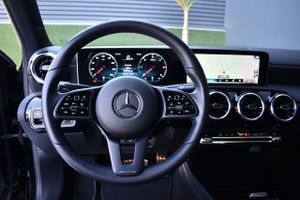 Mercedes Clase A Sedan A 180 d Solution, Camara, Piel, Automatico   - Foto 9