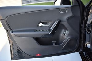 Mercedes Clase A Sedan A 180 d Solution, Camara, Piel, Automatico   - Foto 73
