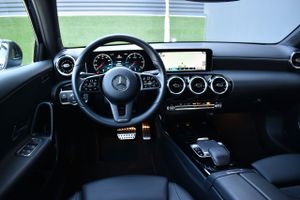 Mercedes Clase A Sedan A 180 d Solution, Camara, Piel, Automatico   - Foto 91