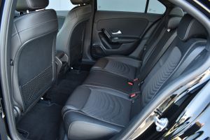 Mercedes Clase A Sedan A 180 d Solution, Camara, Piel, Automatico   - Foto 11