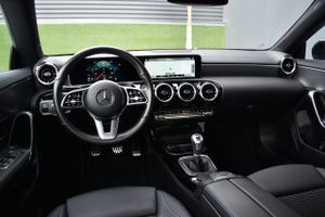 Mercedes Clase CLA  180 d Coupe Camara  - Foto 94